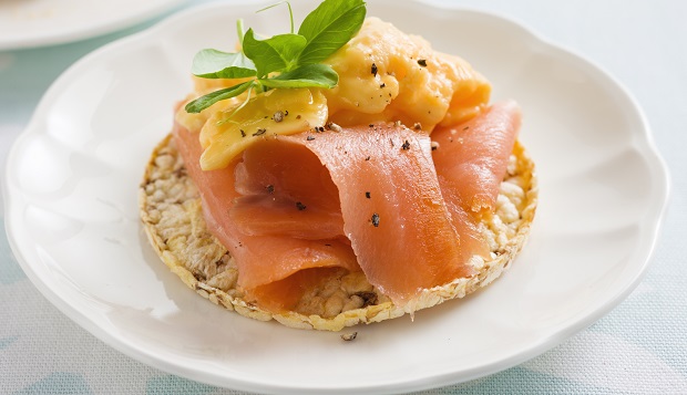 Scrambled Egg & Salmon on Corn Thins for breakfast