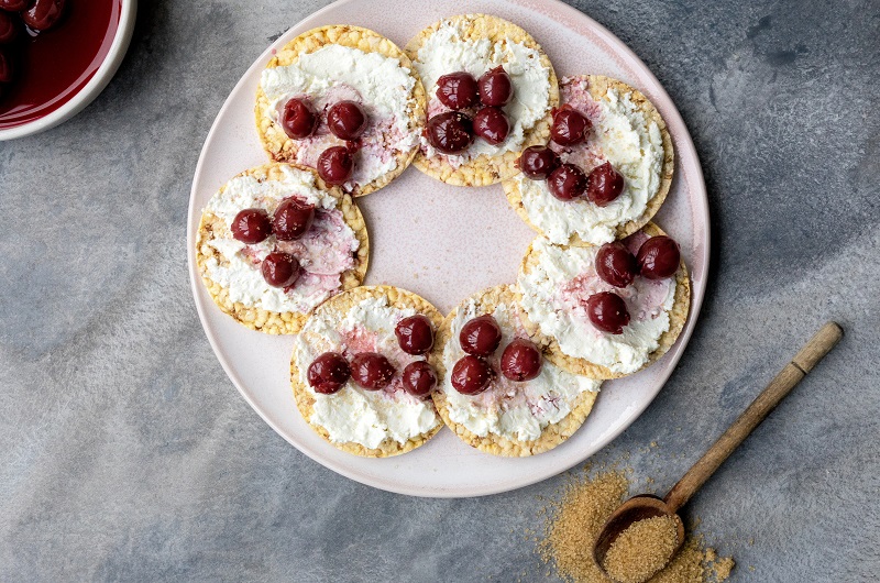 CORN THINS Cherry pie, #gluten free, #healthy snack, #non-GMO