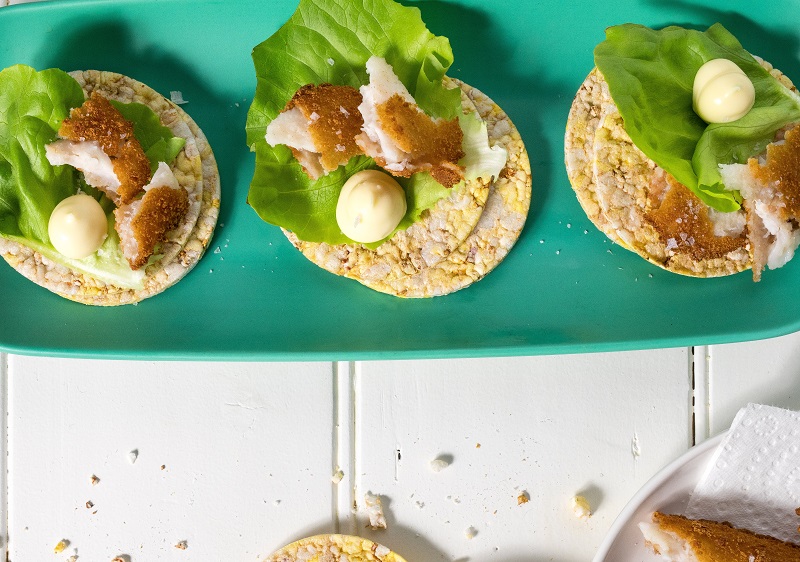 Fish Fingers, Mayo & Lettuce on CORN THINS slices