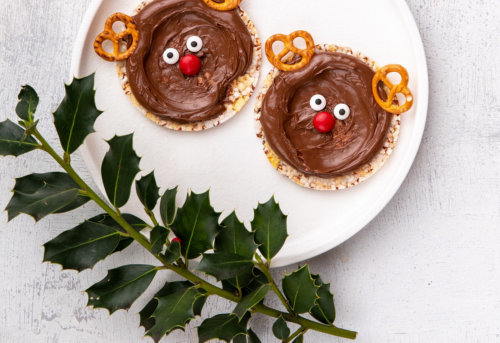 Christmas Reindeers made with CORN THINS slices, Nutella & mini pretzels