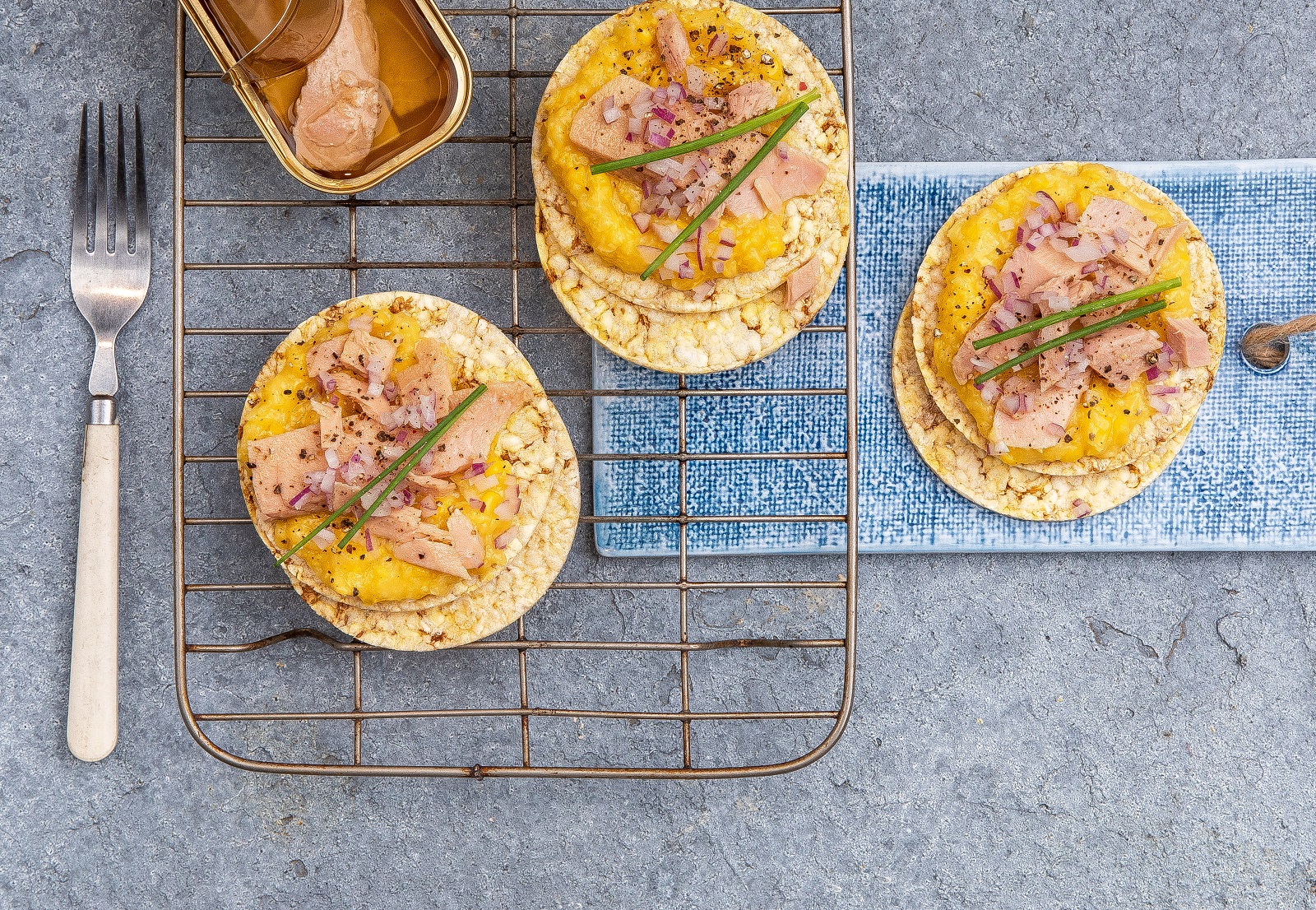 Creamed Corn, Tuna, Red Onion & Chives