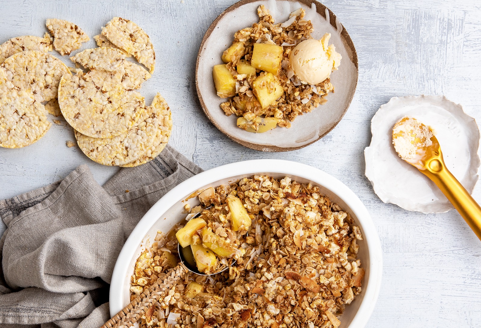 Pineapple & Kiwi Fruit Crumble using CORN THINS slices & GF oats