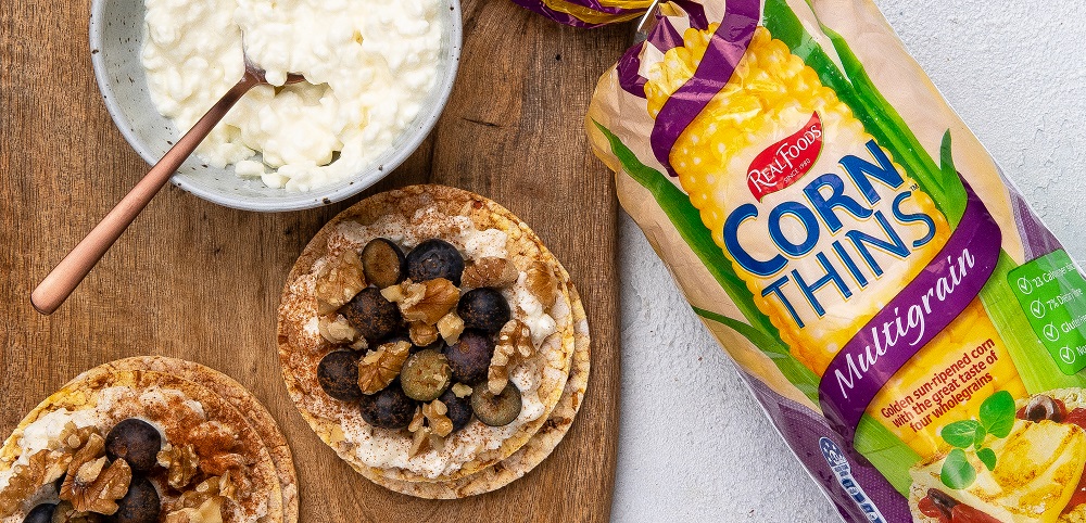 Cottage cheese, blueberries, walnuts & cinnamon on Corn Thins slices