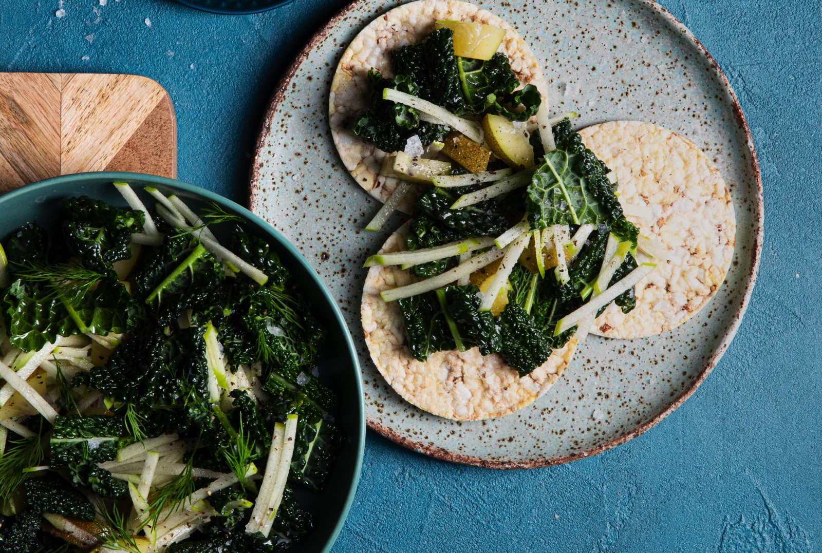 Apple, Kiwi Fruit & Kale Salad on CORN THINS slices