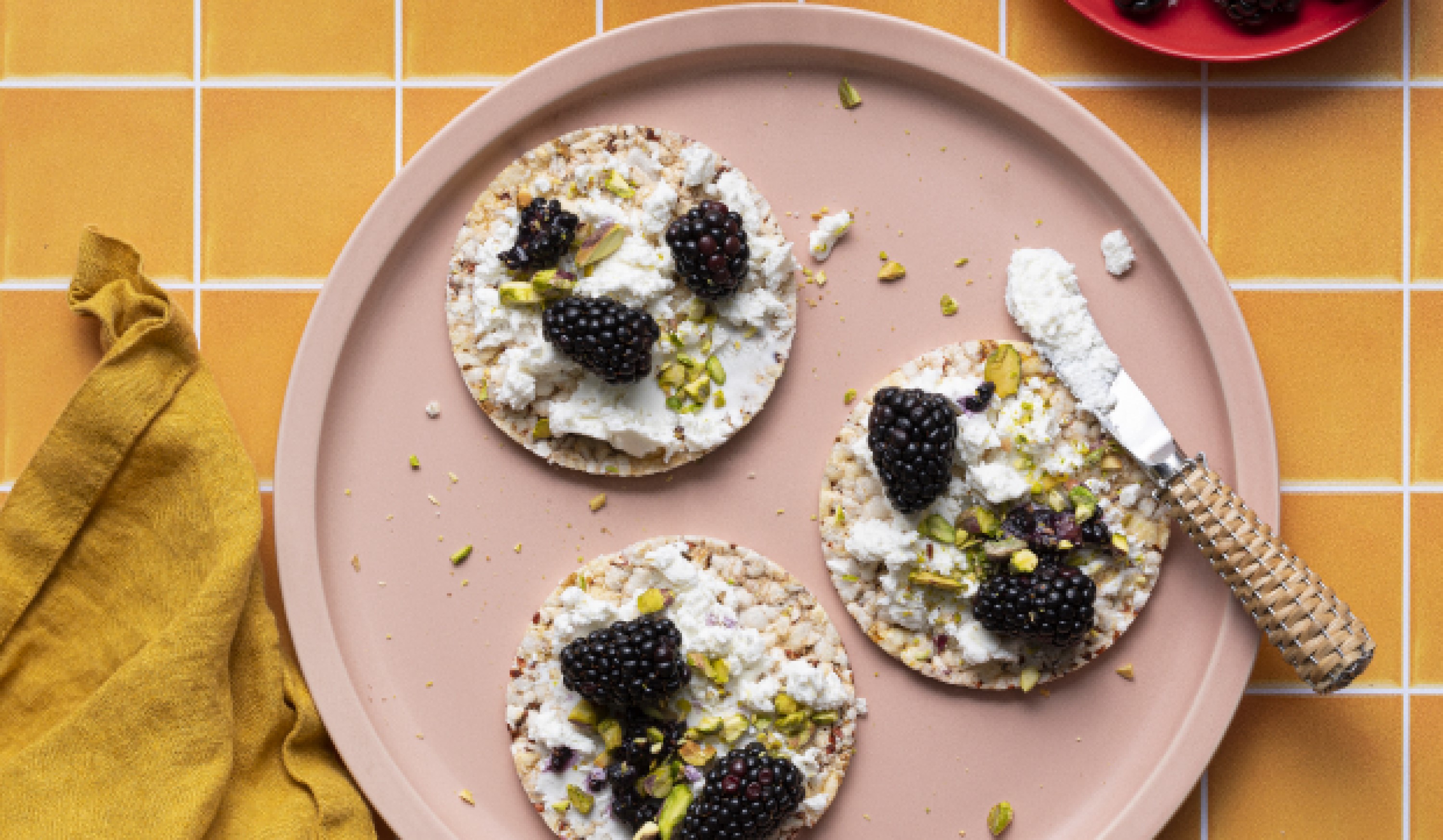 Goat's cheese, blackberry & pistachio on Corn Thins slices