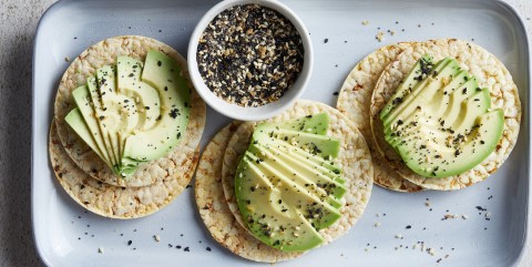 Avocado + Bagel spice on Corn Thins slices