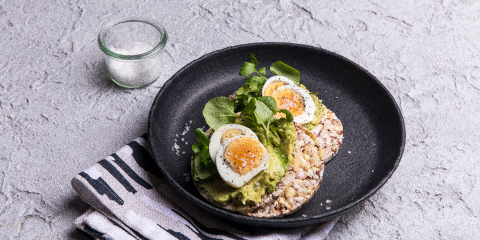 Avocado, boiled egg & watercress on Corn This slcies