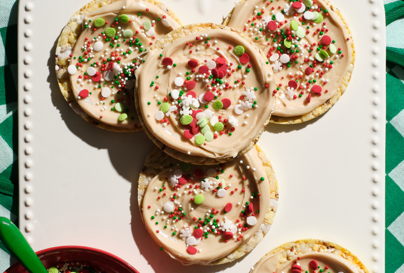 Corn Thins Christmas slices using white choc hazelnut spread & sprinkles