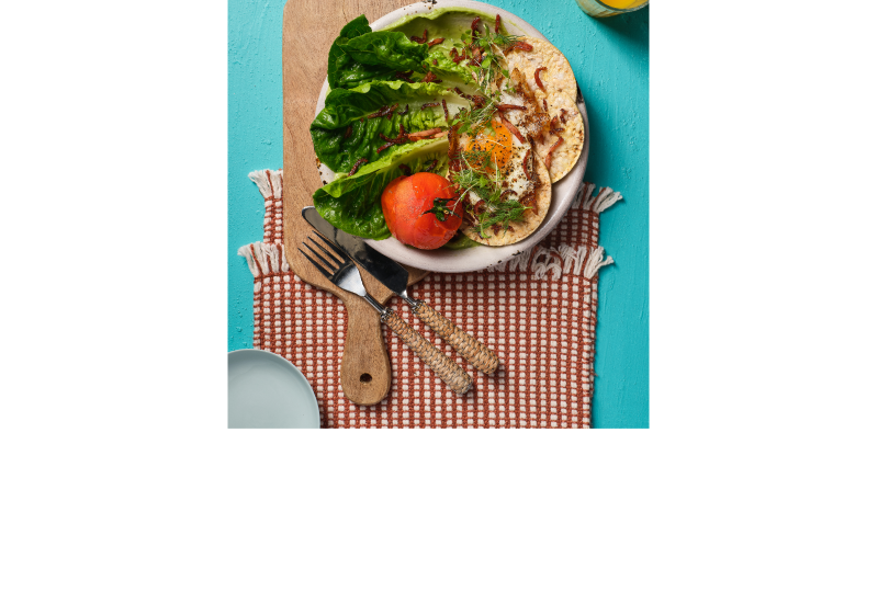 BLT Breakfast Bowl with Fried Egg & Guacamole with Corn Thins slices