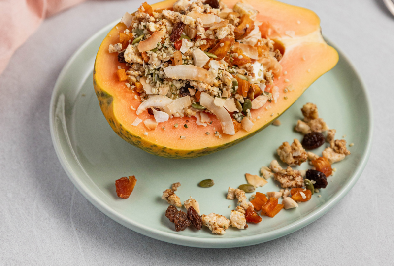 Corn Thins Granola & Papaya Brekky Bowl