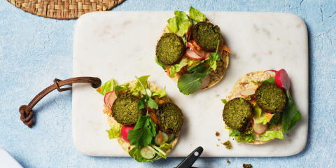 Salad and falafel mix on Corn thins slices