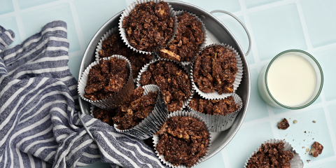 Chocolate Crackles using Corn Thins slices