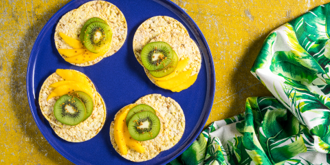 Kiwi fruit & Mango on Corn Thins slices