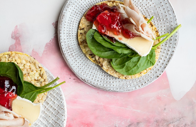 Turkey, Brie, Baby Spinach & Redcurrant Jelly on CORN THINS slices for lunch