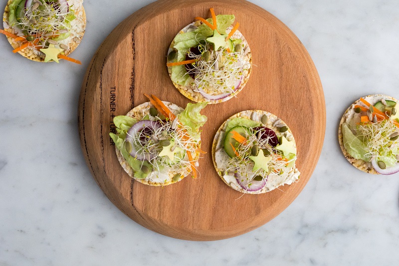 Salad on CORN THINS slices