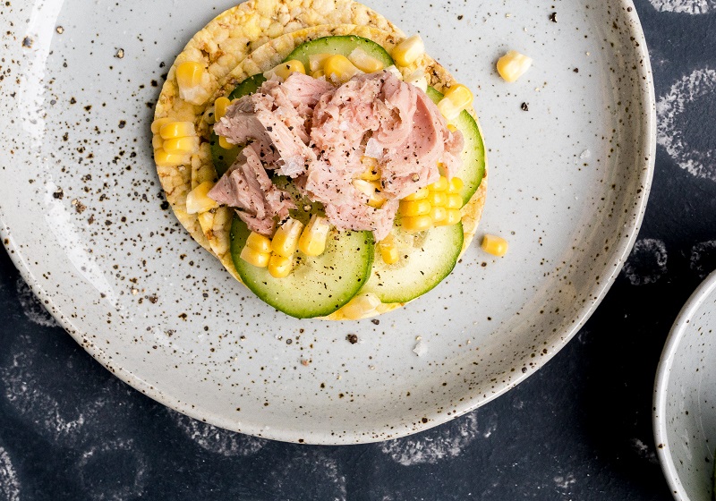 Cucumber, tuna & corn on CORN THINS for lunch. #cornthins, #glutenfree, #nongmo