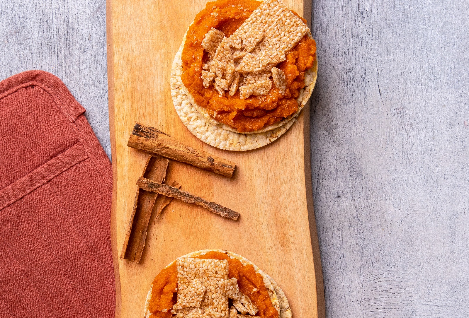 Spiced Pumpkin Smash & Sesame Snaps as a healthy treat on CORN THINS slices